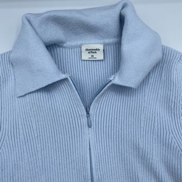Abercrombie x-small collared zip up - Picture 3 of 6